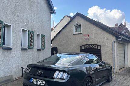Ford Mustang 150.000 km 19.500 &euro; Duisburg 47137