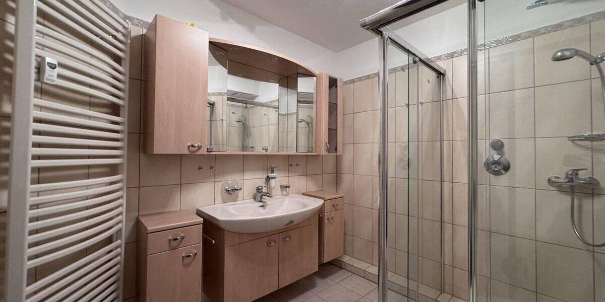 Etagenwohnung Herne Herne-Mitte - 2 Zimmer, 65 m&sup2;, 615&euro; | Angebot:26875701