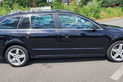 Skoda Superb 162.000 km 10.990 € Essen 45309