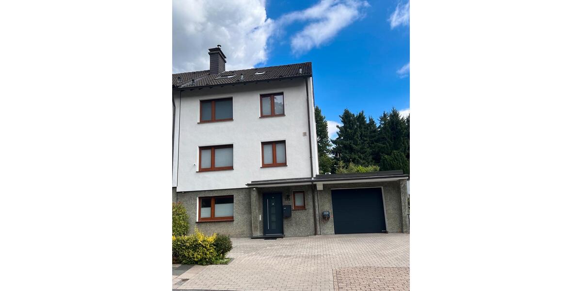 Reihenhaus Mülheim an der Ruhr Mellinghofen - 8 Zimmer, 248 m&sup2;, 695.000&euro; | Angebot:26407630