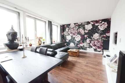 Wohnung zum Mieten in Wuppertal 730 € 90 m²
