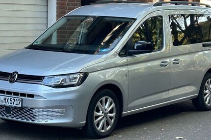 VW Caddy Maxi 82.554 km 23.900 &euro; Duisburg 47119