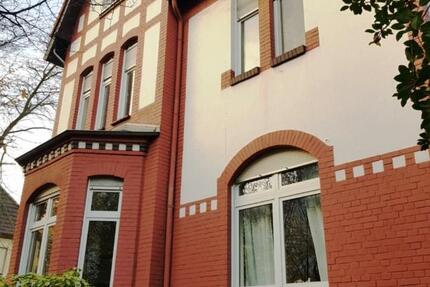 Große 4-Raum-Wohnung in besonderer Immobilie, Wanheimerort
