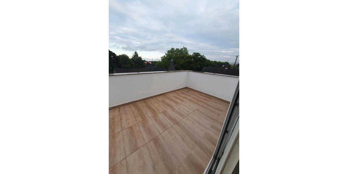 Dachgeschoßwohnung Gelsenkirchen - 2 Zimmer, 96 m&sup2;, 139.000&euro; | Angebot:25636925