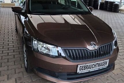 Skoda Fabia 61.238 km 8.950 &euro; Duisburg 47167