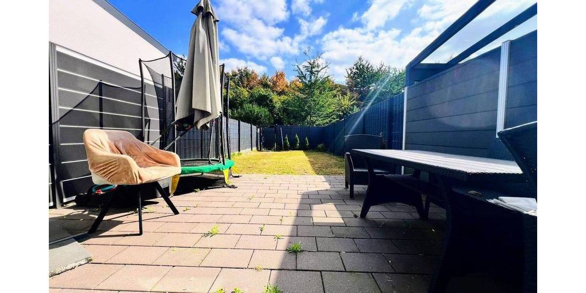 Modernes Reihenmittelhaus mit Garage in ruhiger Sackgassenlage - ein perfektes Zuhause für Familien. 4 zimmer