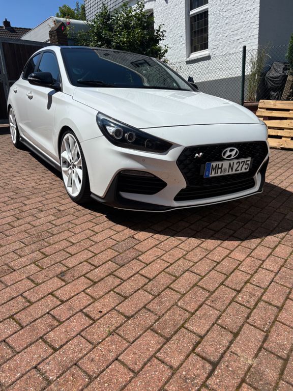 i30