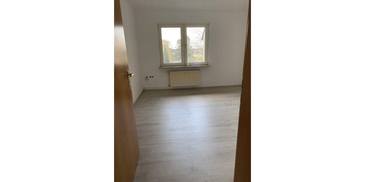Etagenwohnung Oberhausen Stadtmitte - 3 Zimmer, 60 m&sup2;, 540&euro; | Angebot:26890120