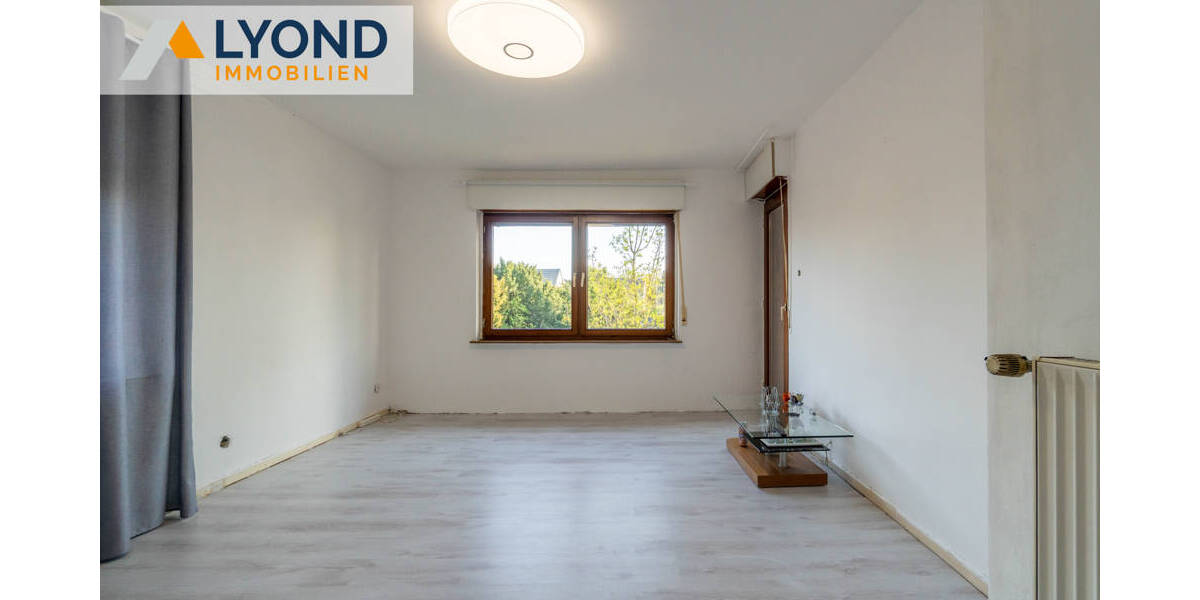 Exponierte Lage in Moers-Kapellen Doppelhaushälfte mit Potenzial- ruhige und zentrale Lage 8 zimmer