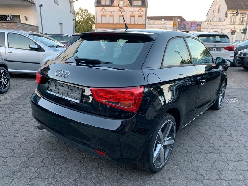 Audi A1 212.000 km 5.550 € Moers 47443