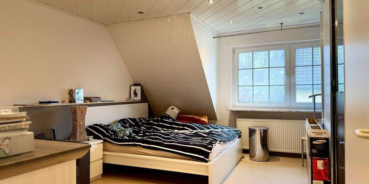 Mehrfamilienhaus, Wohnhaus Velbert Langenhorst - 6 Zimmer, 177 m&sup2;, 569.000&euro; | Angebot:25097233