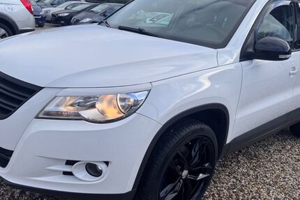VW Tiguan 140.000 km 7.499 &euro; Essen 45355