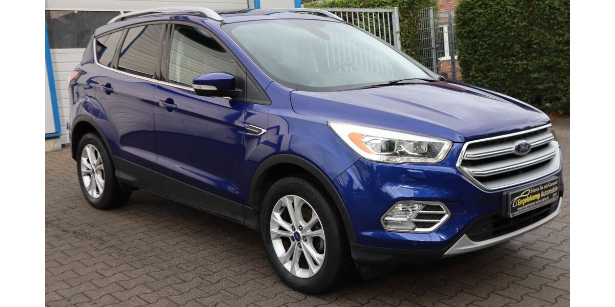 Ford Kuga 139.000 km 9.890 &euro; Oer-Erkenschwick 45739
