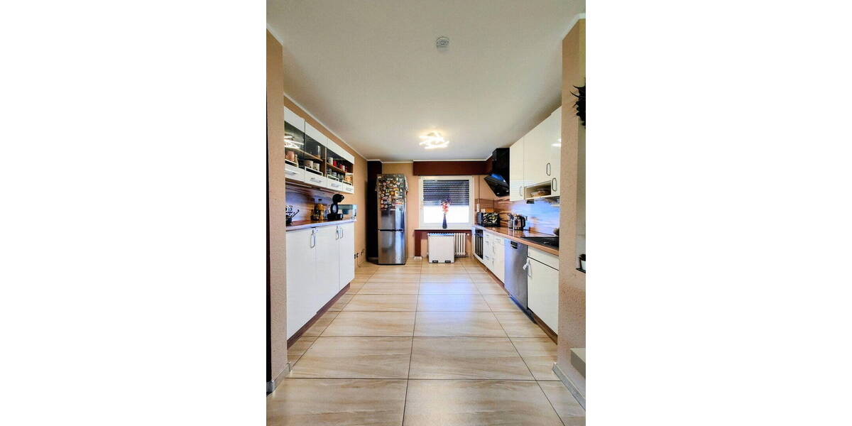 Reihenendhaus Duisburg Hochemmerich - 8 Zimmer, 160 m&sup2;, 498.000&euro; | Angebot:26188390