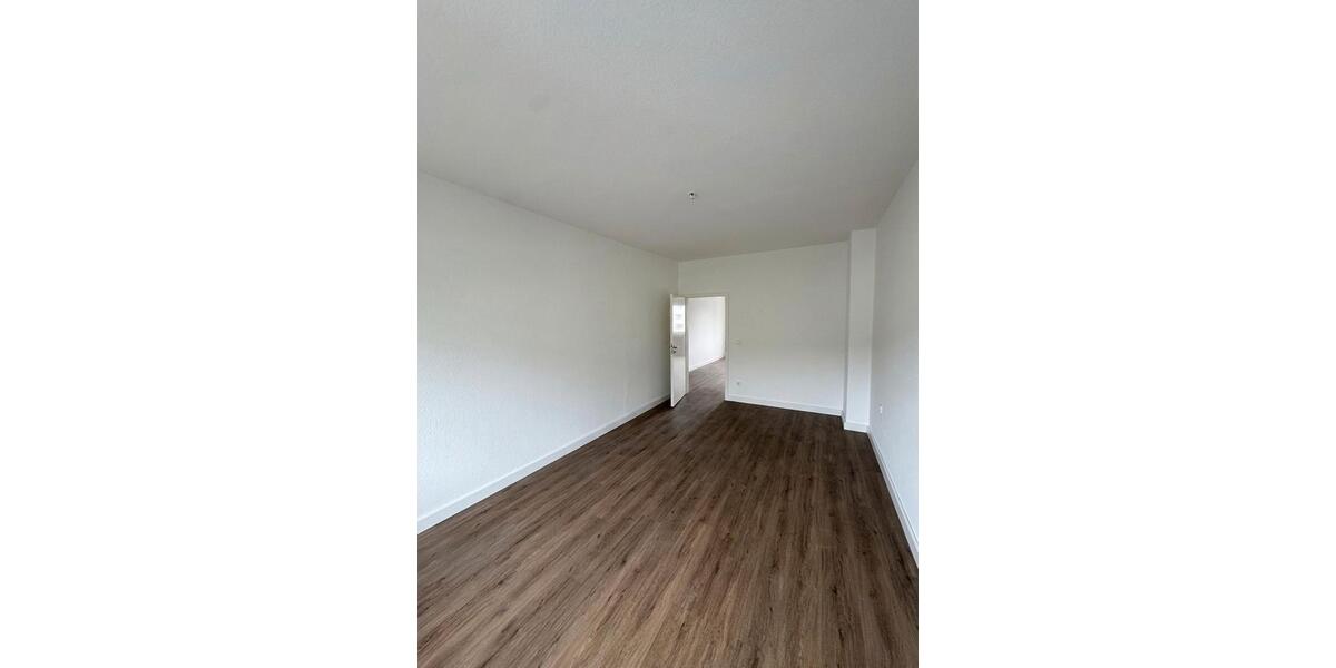 Etagenwohnung Kamp-Lintfort Lintfort - 4 Zimmer, 130 m&sup2;, 1.560&euro; | Angebot:25944923