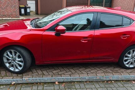 Mazda 3 200.000 km 7.450 € Marl 45772