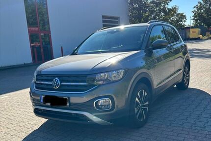 VW T-Cross 75.000 km 13.720 &euro; Recklinghausen 45663