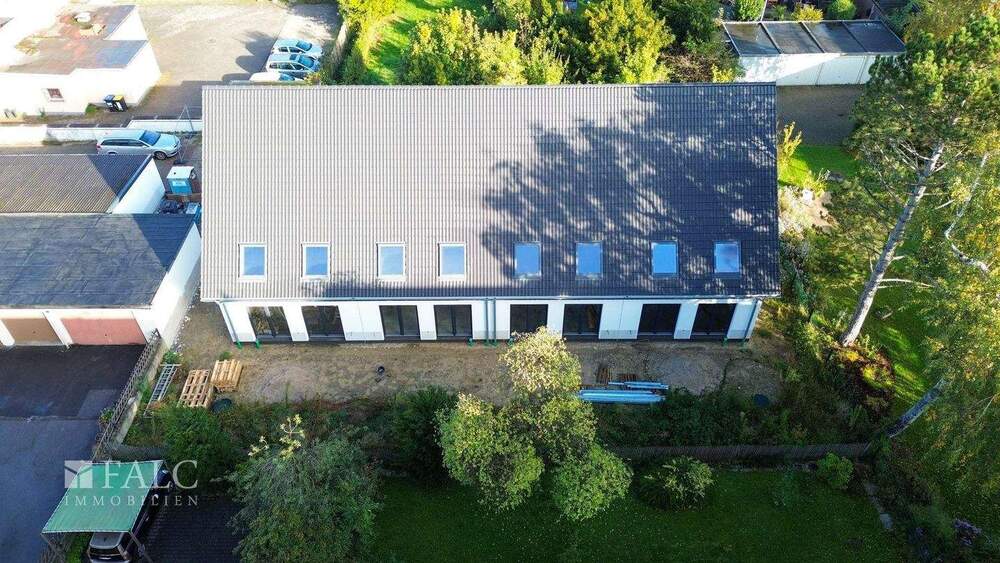 Modernes Neubauhaus (Erstbezug) mit Terrasse und Stellplatz zu vermieten 5 zimmer