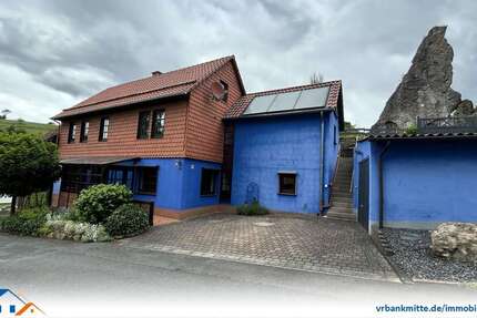 Haus zum Kaufen in Hessisch Lichtenau 129.000 € 147 m²