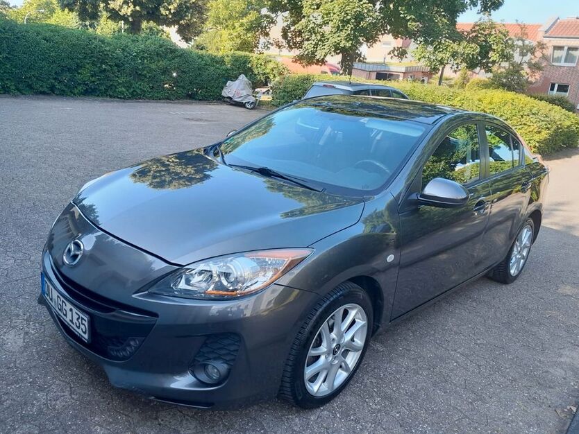 Mazda 3 115.000 km 8.500 € Duisburg 47259