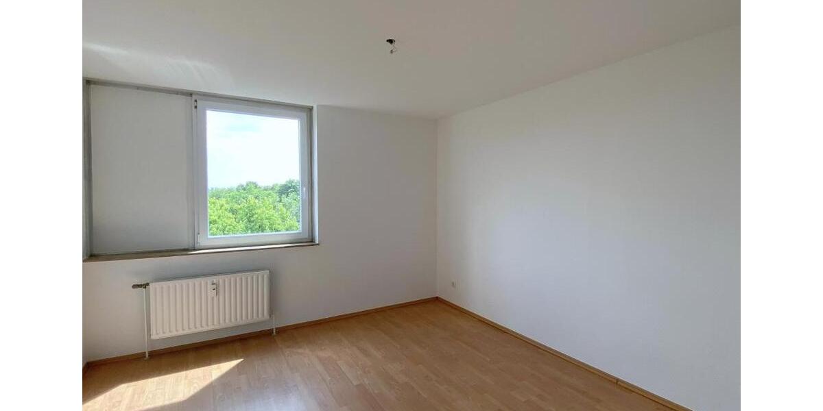 Etagenwohnung Duisburg Beeck - 3 Zimmer, 82 m&sup2;, 579&euro; | Angebot:26389116
