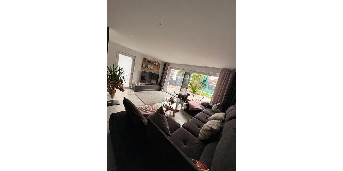 Charmantes Reihenendhaus mit Südgarten & Pool zimmer