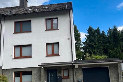 Haus Mülheim an der Ruhr Mellinghofen - 9 Zimmer, 248 m&sup2;, 679.000&euro; | Angebot:24611100