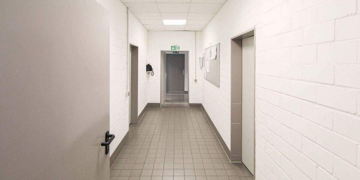 Gewerbeimmobilie mit ca. 1.841,05 m² in zentraler und gut erreichbarer Gewerbelage von Velbert zimmer