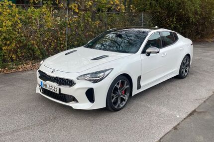 Kia Stinger 25.240 km 30.000 € Mülheim an der Ruhr 45479