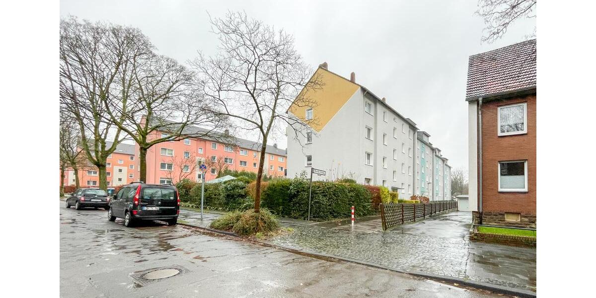 frisch renoviert – ruhige Lage – Balkon 3.5 zimmer