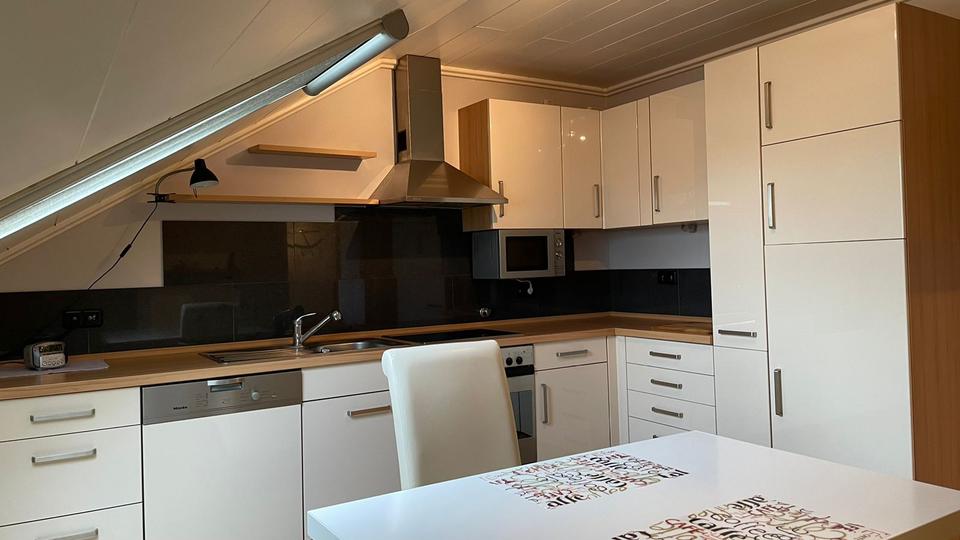 Dachgeschoßwohnung Raesfeld - 3 Zimmer, 85 m&sup2;, 995&euro; | Angebot:27543351