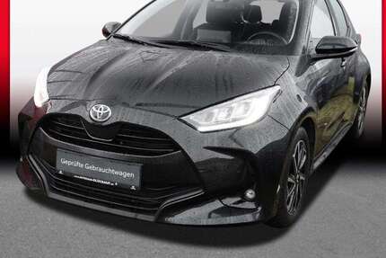Toyota Yaris 40.912 km 17.989 &euro; Marl 45772