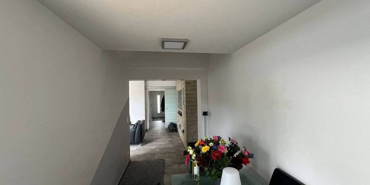 Reihenmittelhaus Bochum Wattenscheid - 5 Zimmer, 118 m&sup2;, 350.000&euro; | Angebot:26291534