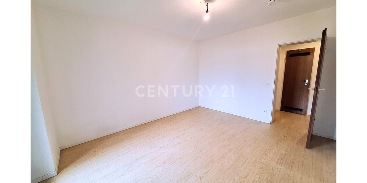 Zuhause zum Wohlfühlen: Helle Wohnung mit zwei Balkonen 2 zimmer