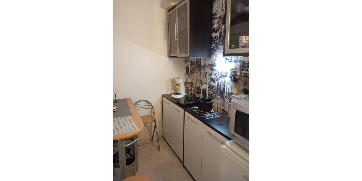 Voll möbliertes 1-zimmer apartment im Zentrum von MH 1 zimmer