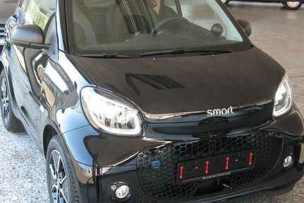 Smart ForTwo 9.000 km 14.500 € Meerbusch-Lank Düsseldorf/Flughafen 6Km entfernt 40668