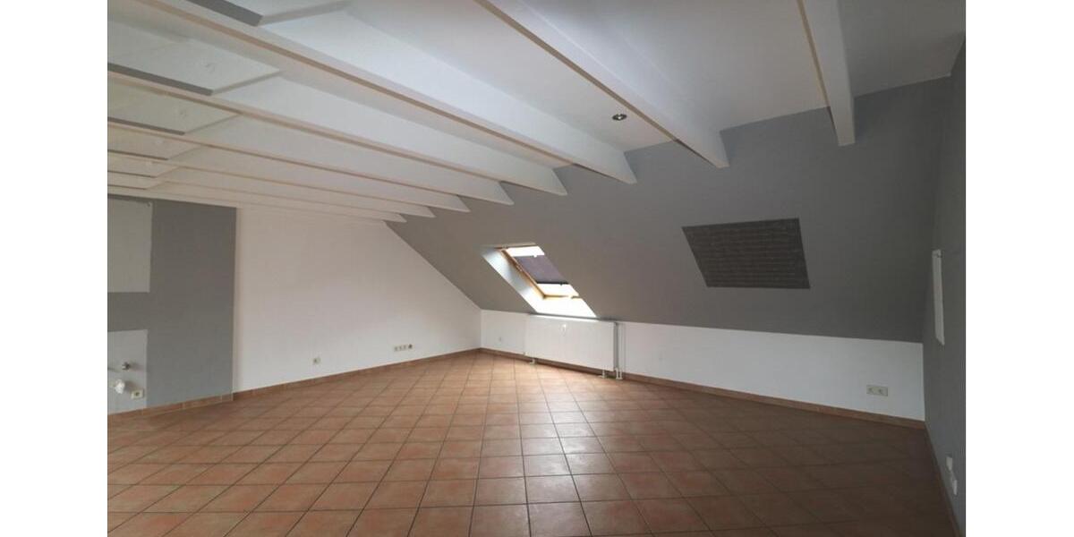 Dachgeschoßwohnung Duisburg Essenberg - 2 Zimmer, 65 m&sup2;, 550&euro; | Angebot:26111465