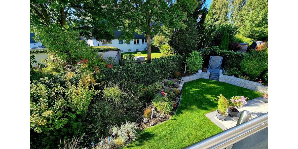 Etagenwohnung Bochum Eppendorf - 3.5 Zimmer, 119 m&sup2;, 1.180&euro; | Angebot:26314488