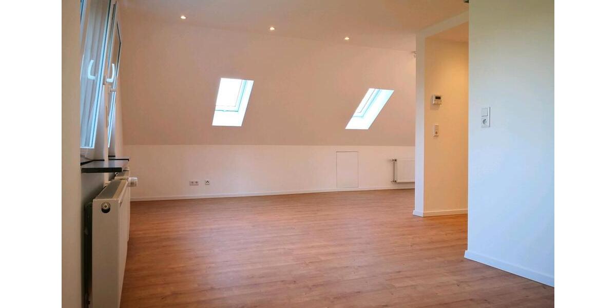 Dachgeschoßwohnung Mülheim an der Ruhr Dümpten - 1.5 Zimmer, 51 m&sup2;, 150.000&euro; | Angebot:27096044