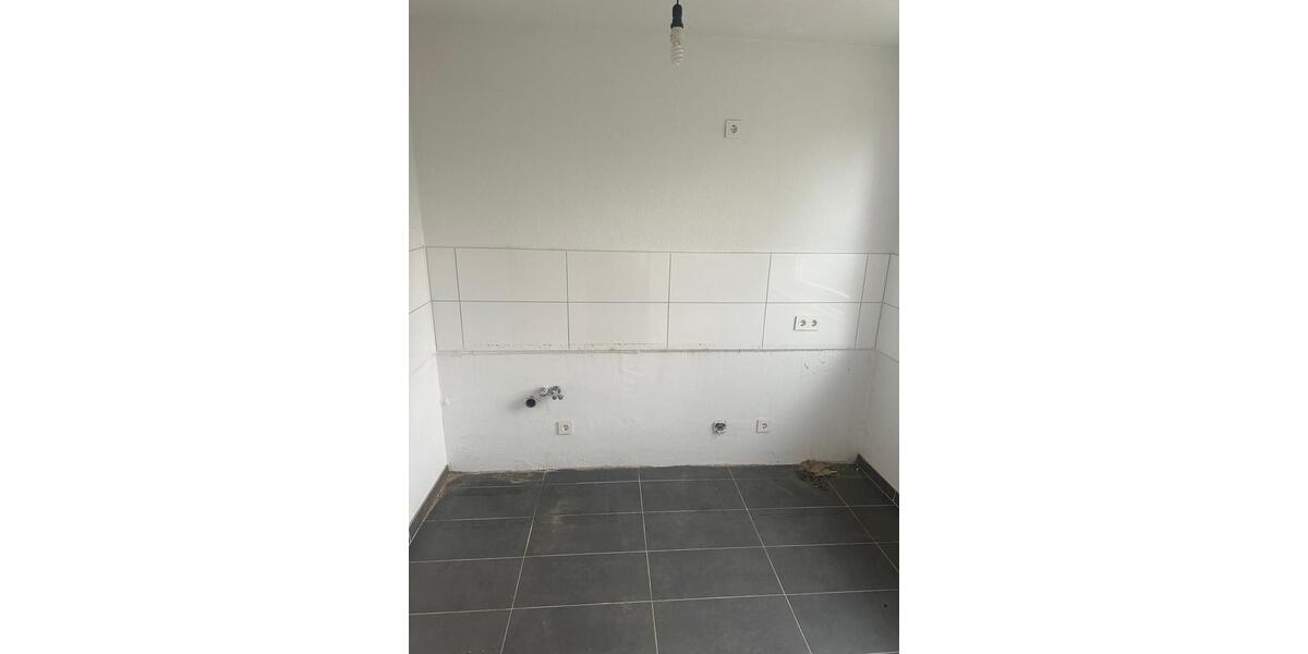 Etagenwohnung Gelsenkirchen Gelsenkirchen-Mitte - 1 Zimmer, 41 m&sup2;, 296&euro; | Angebot:26364631