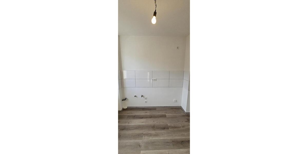 Etagenwohnung Oberhausen Rothebusch - 2 Zimmer, 63 m&sup2;, 489&euro; | Angebot:25418822