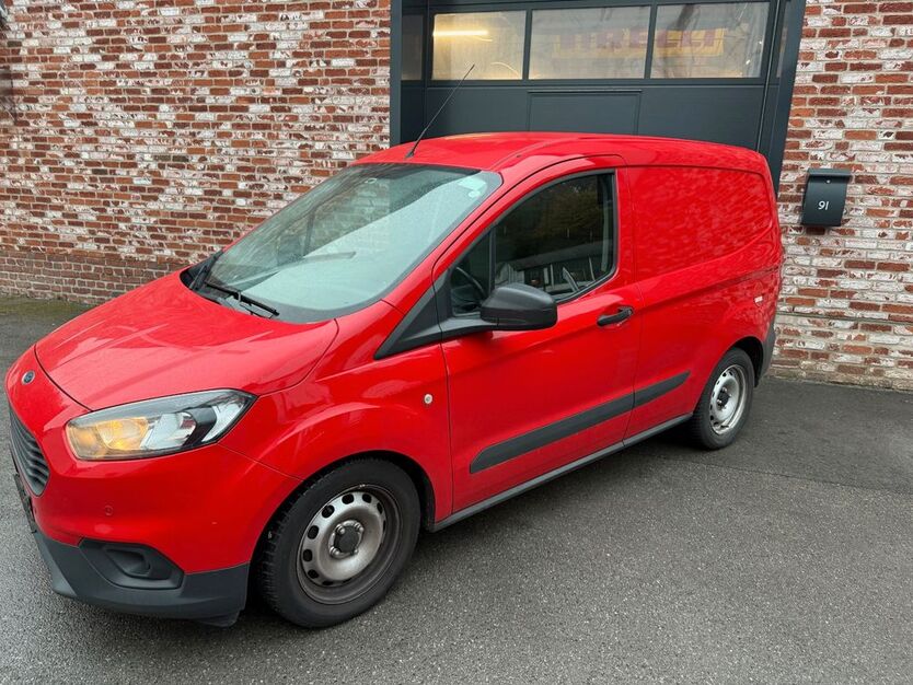 Ford Transit 149.500 km 6.500 € Essen 45219
