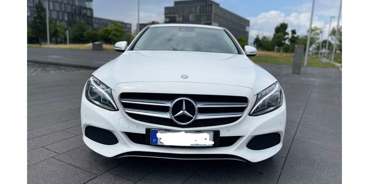 Mercedes-Benz C 250 178.000 km 14.000 &euro; Essen 45130