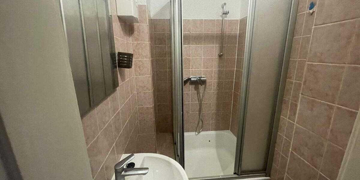 Etagenwohnung Bochum Riemke - 2 Zimmer, 50 m&sup2;, 350&euro; | Angebot:26318661