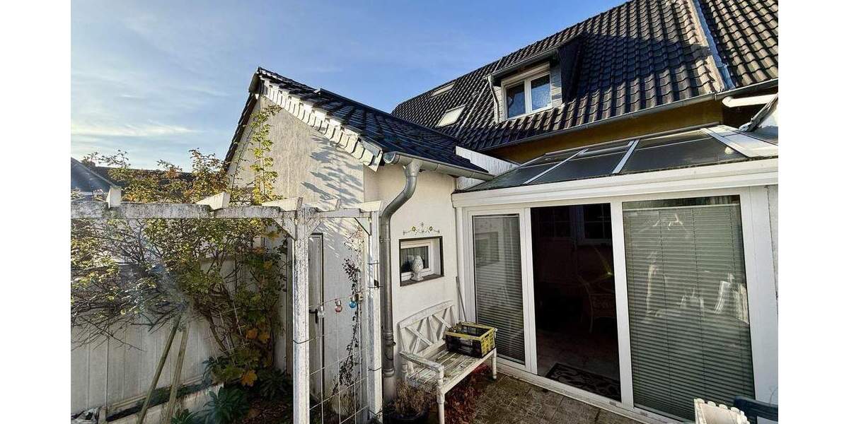 Reihenmittelhaus Gladbeck Schultendorf - 3 Zimmer, 80 m&sup2;, 220.000&euro; | Angebot:25190759