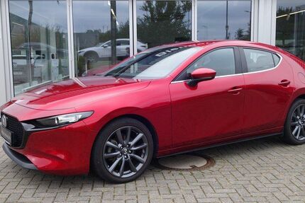 Mazda 3 85.570 km 18.900 € Herten 45701