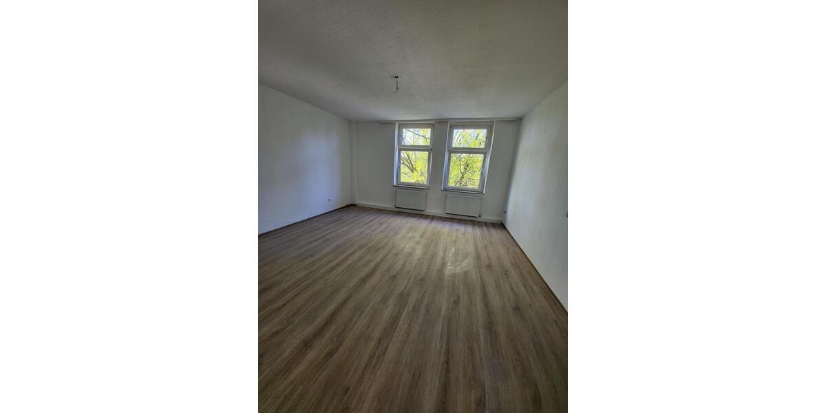 Etagenwohnung Oberhausen Osterfeld - 5 Zimmer, 123 m&sup2;, 1.000&euro; | Angebot:26340823