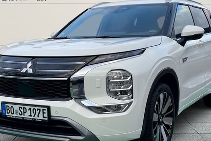 Mitsubishi Plug-in Hybrid Outlander 8.500 km 51.980 &euro; Bochum 44809