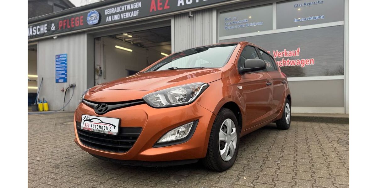 Hyundai i20 98.000 km 5.950 &euro; Ratingen (Nähe Düsseldorf) 40883