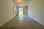 Etagenwohnung Duisburg Untermeiderich - 2 Zimmer, 100 m&sup2;, 780&euro; | Angebot:26859109